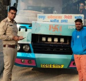 उड़न दस्ता प्रभारी केशव राजवाड़े की अगुवाई में 78 बसों पर कार्रवाई